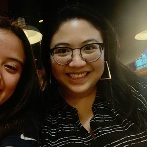 Meet your Posher, Crystal